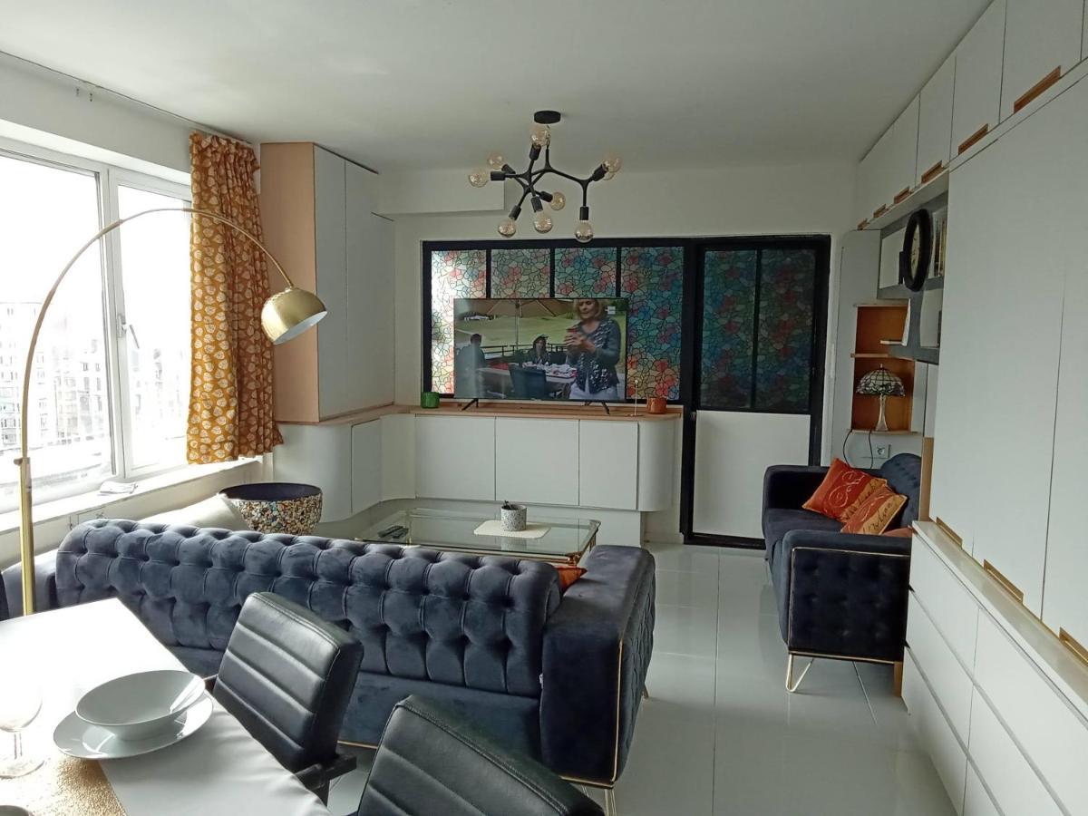 Liege Centre Mediacite Appartement Possible Parking Terrasse Immense 8Eme Pour 2 Personnes Extérieur photo
