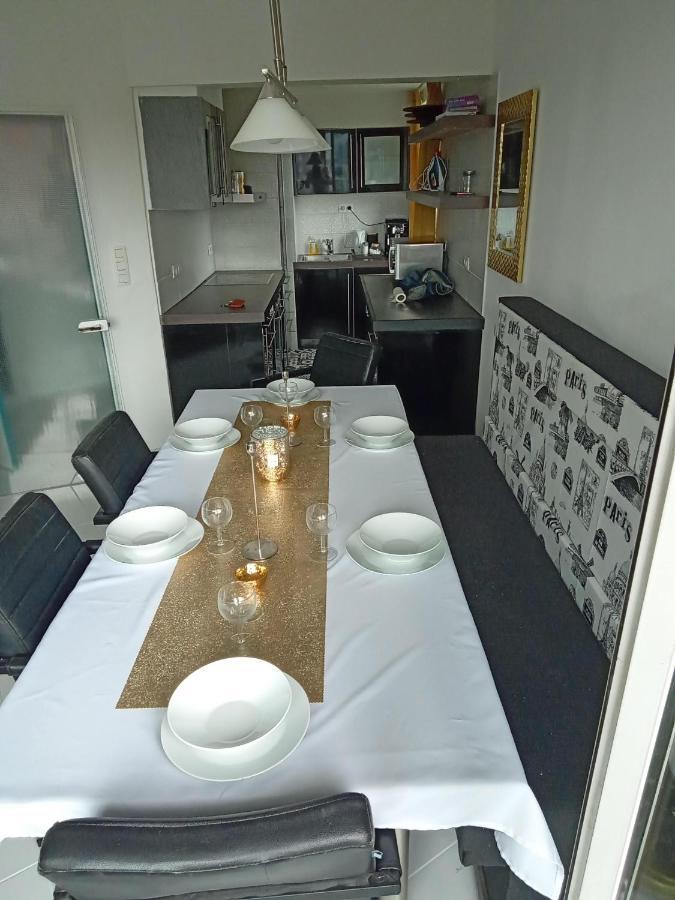 Liege Centre Mediacite Appartement Possible Parking Terrasse Immense 8Eme Pour 2 Personnes Extérieur photo